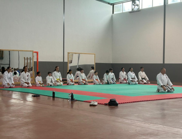 grupo_em_seiza