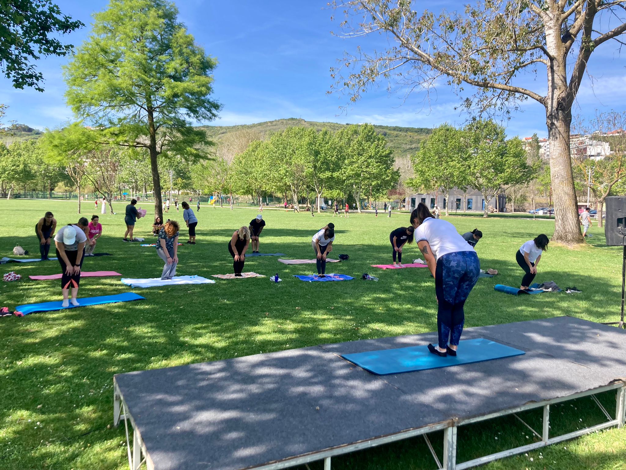 Aula de Pilates ao Ar Livre - Parque da Várzea
